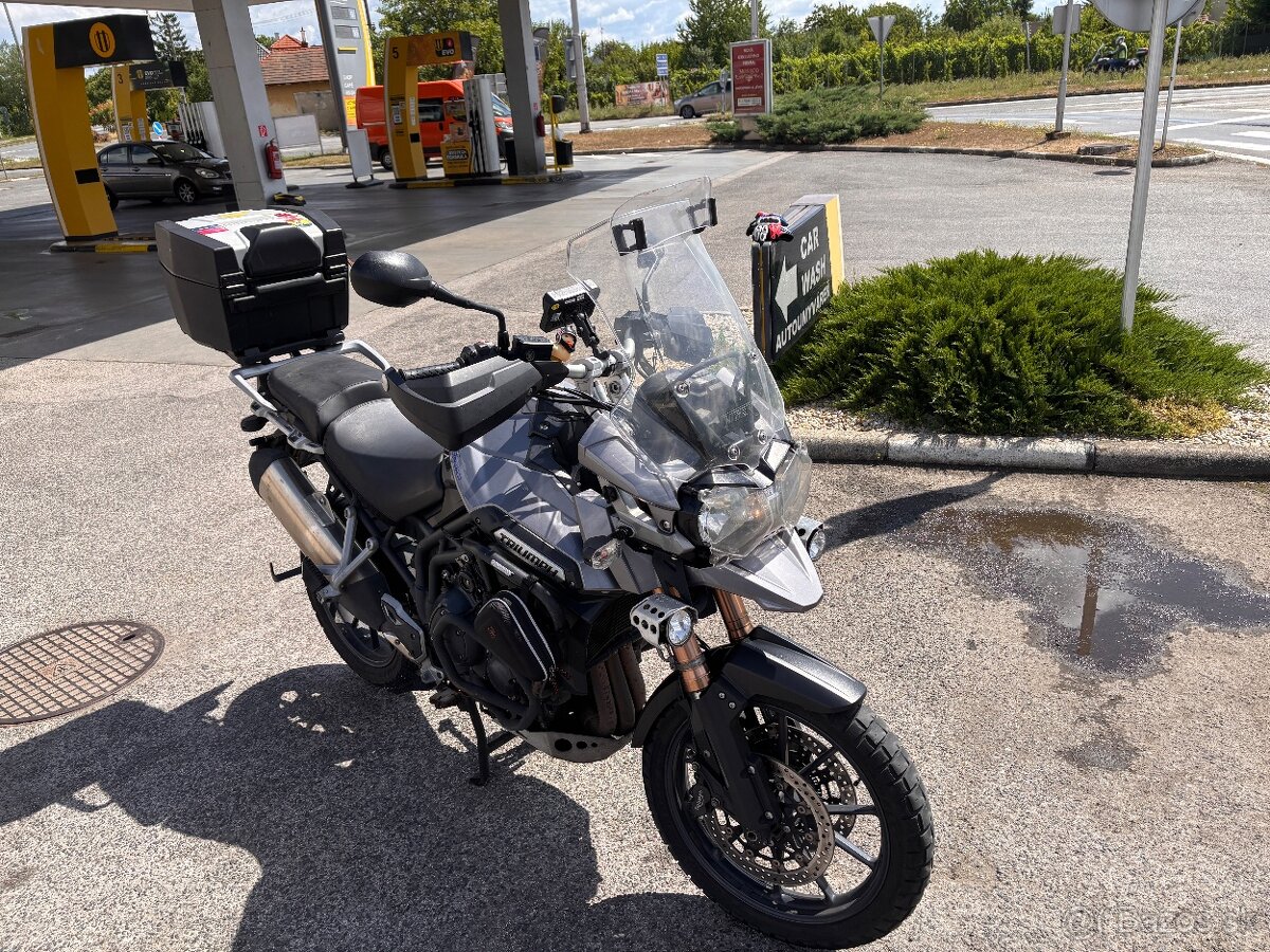 TRIUMPH TIGER EXPLORER 1200 - 9