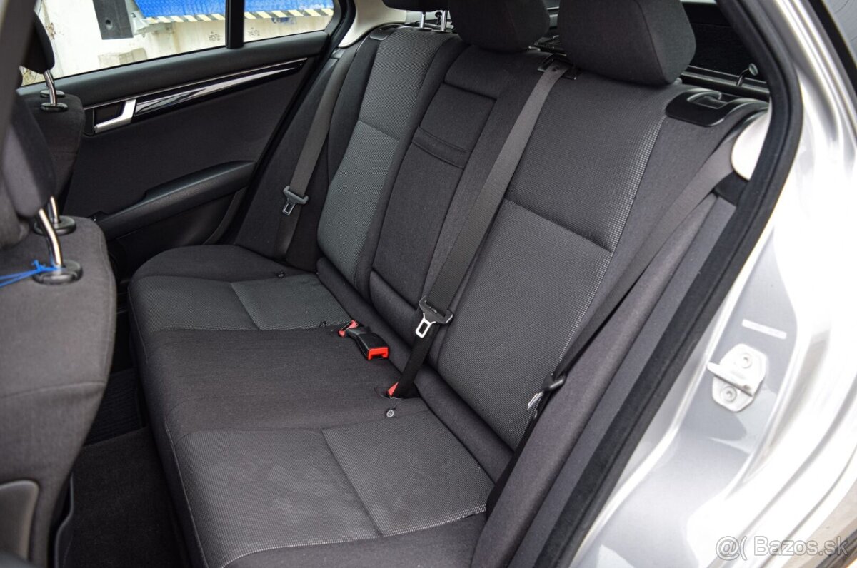 Mercedes-Benz C 220 CDI Avantgarde 2011 - 9