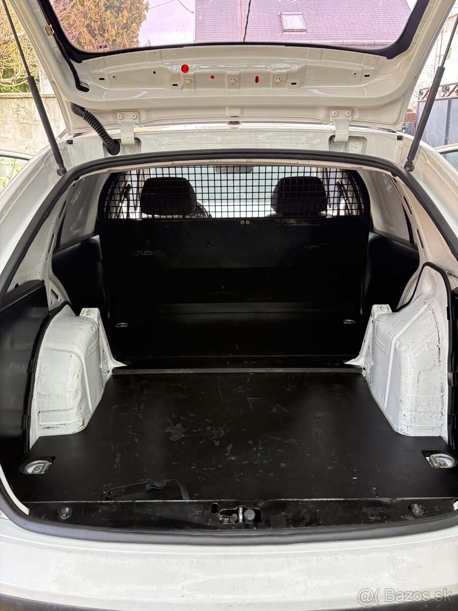 Škoda Fabia praktik 1,2htp - 9