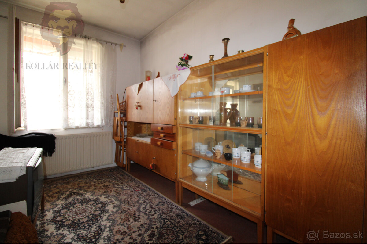 NA PREDAJ - Rodinný dom so záhradou v Sasinkove - 9