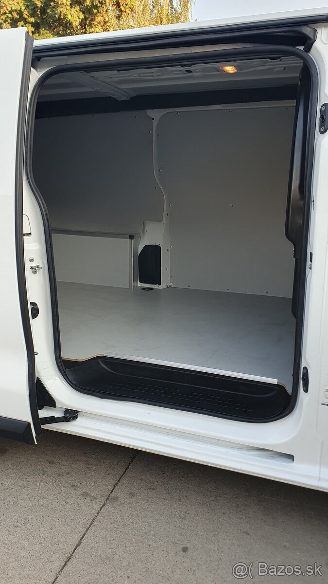 Citroen Jumpy L2H1 2.0 110kW 2021 - 9