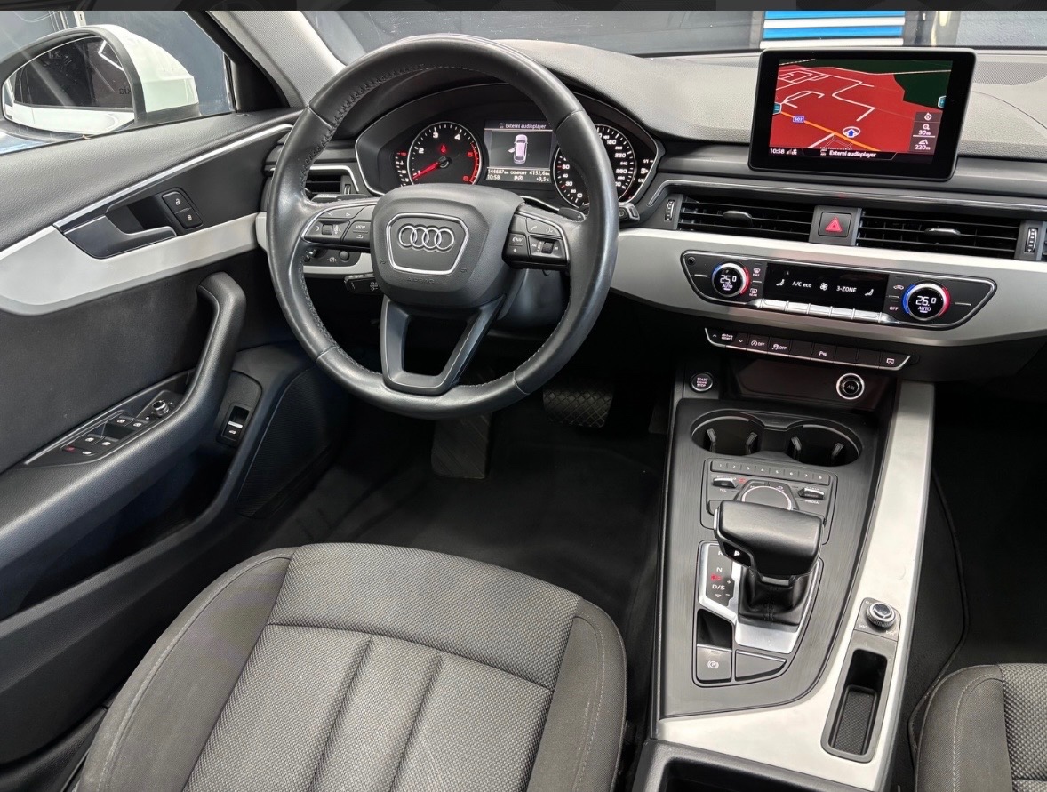 Audi A4 Avant 2.0 TDI Design S tronic - 9