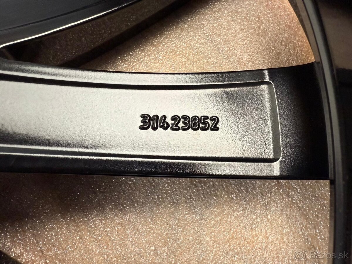 Originál kolesa R19 Volvo XC40 XC60 V90 CC - 9