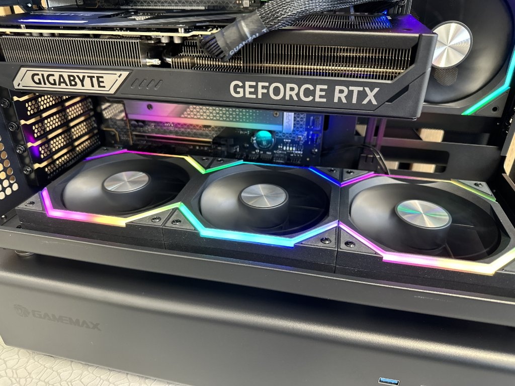 ◼️Ryzen 7 9800x3D•RTX 5080 16GB•32GB RAM, 2TB SSD•1000W - 9