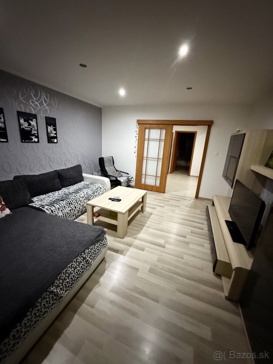 Predam 3 izbový byt - 9