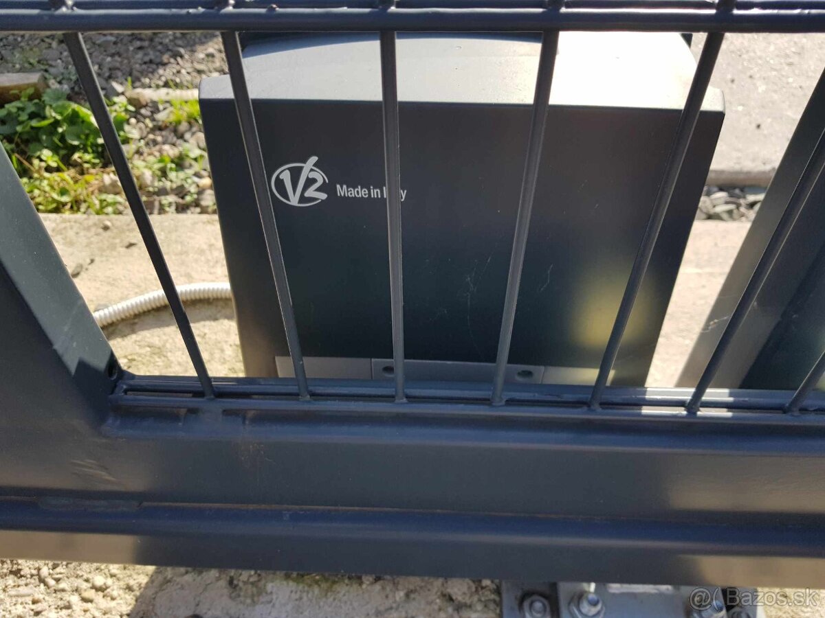 Stavebný pozemok - RUŽINOV - TRNÁVKA - 9