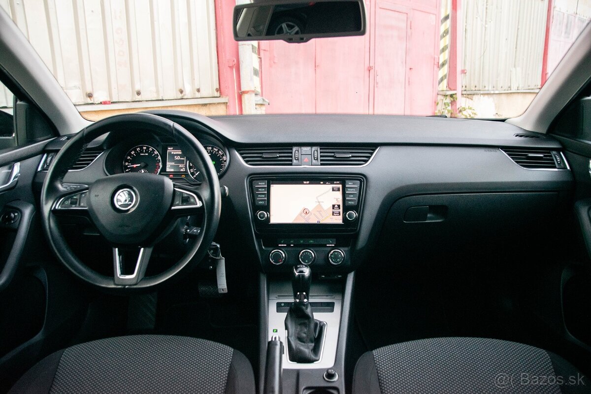 2013 Škoda Octavia Combi 2.0 TDI DSG | výhrevy Lane Assist - 9