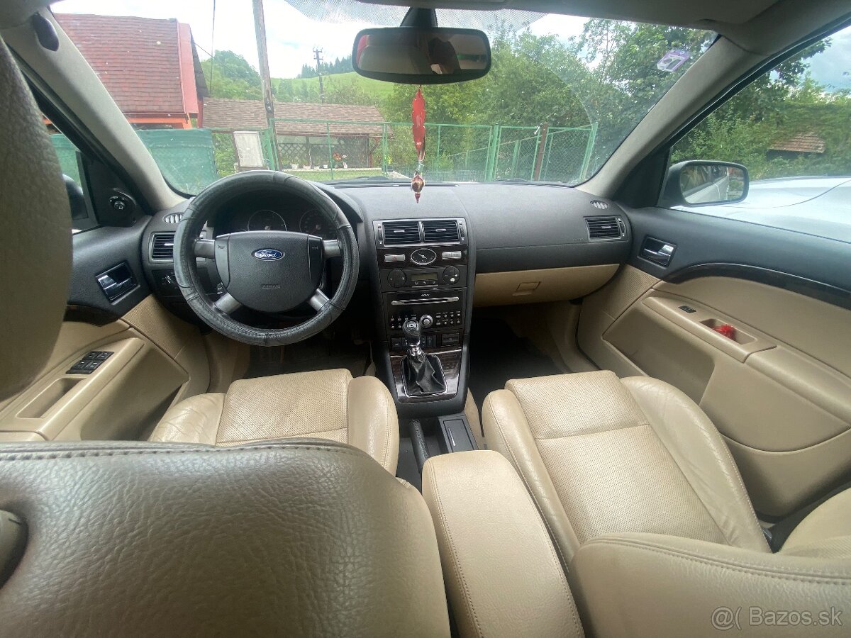 Predám Ford Mondeo kombi 2005 - 9