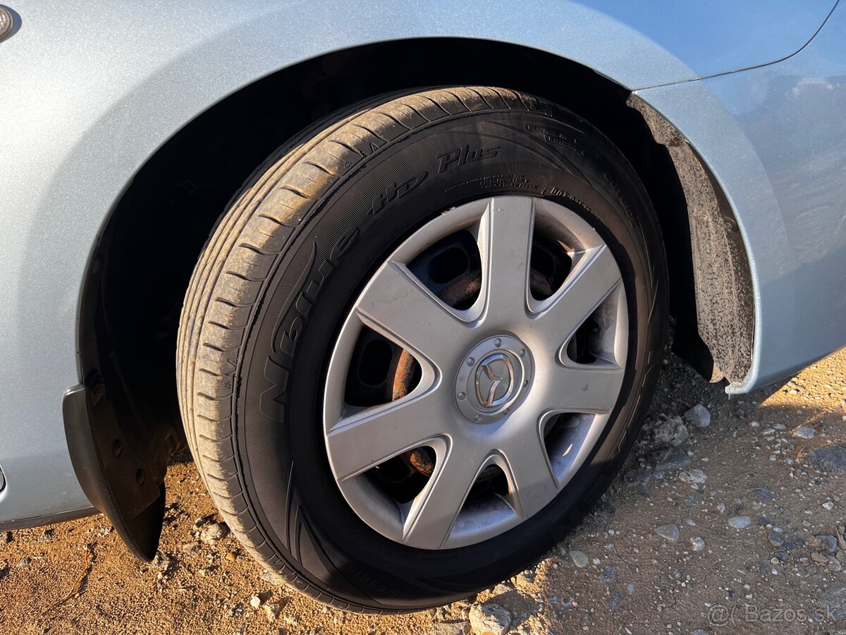 Mazda 3 BK - 9