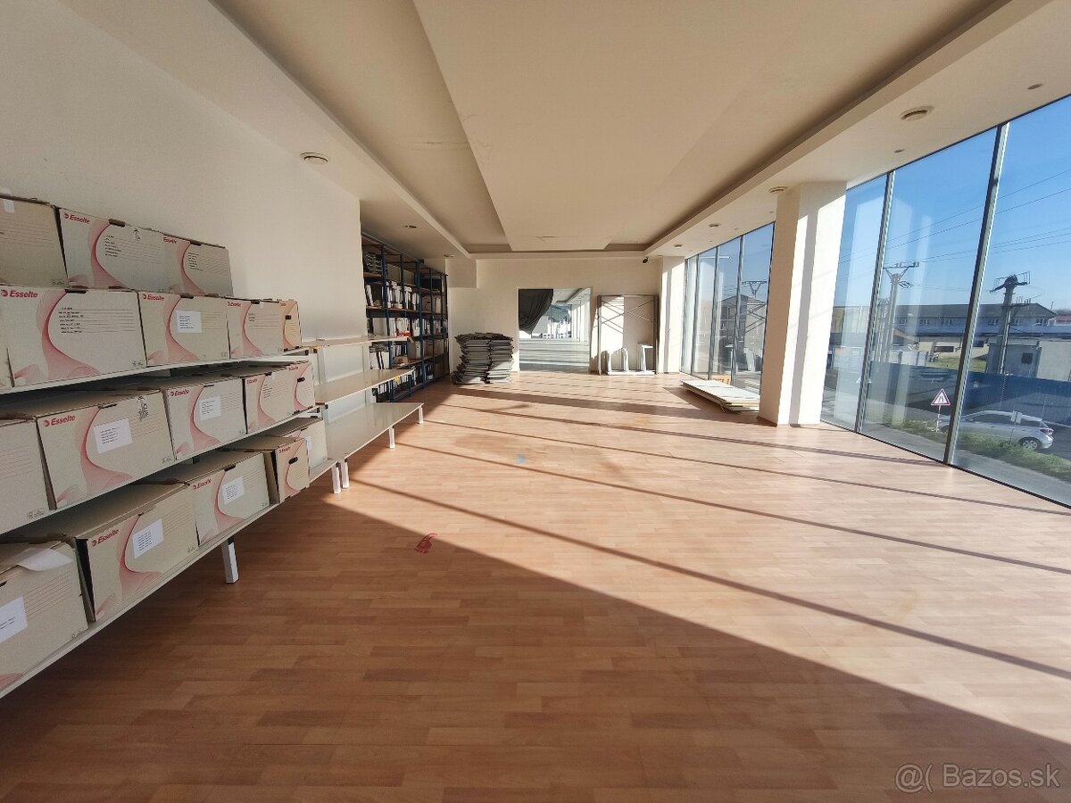 Budova na Filakovekej ceste, pozemok 3294m2 - 9