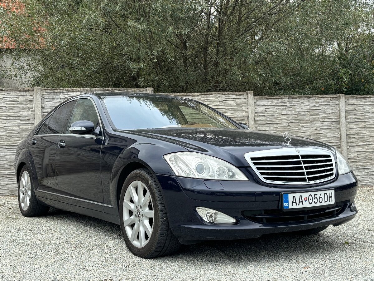 Mercedes-Benz S trieda Sedan 450 4-matic - 9