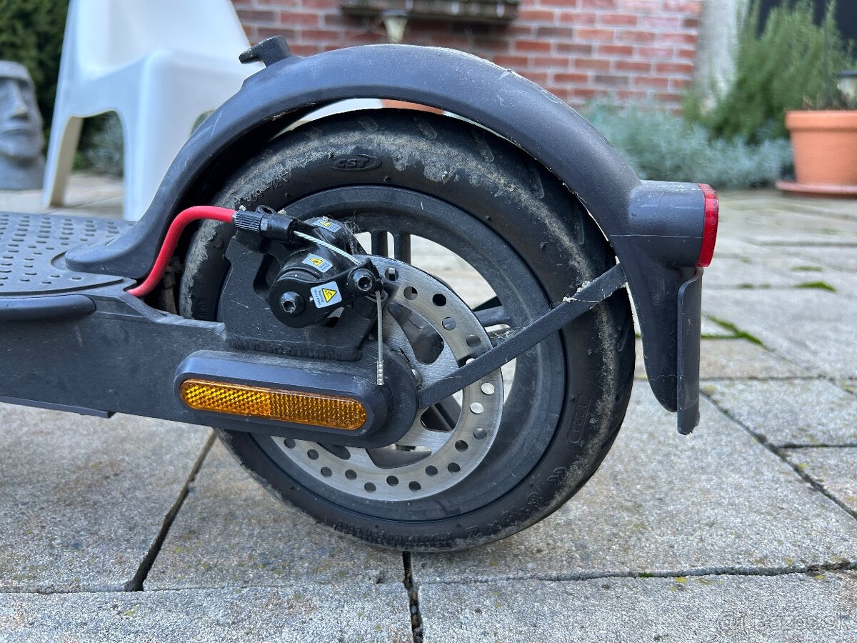Xiaomi Mi Electric Scooter Pro 2 - 9