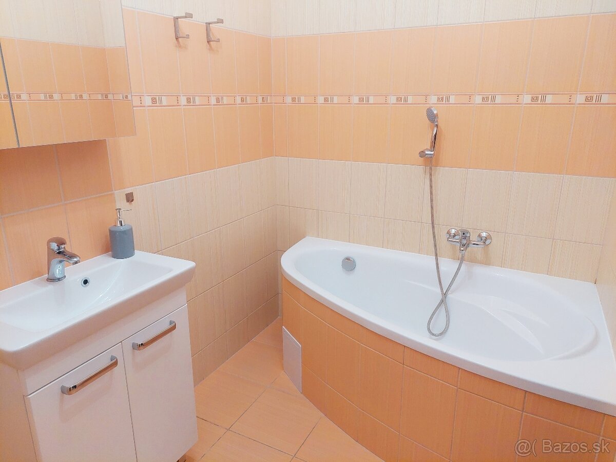 Prenájom 2 - izbového bytu - 9