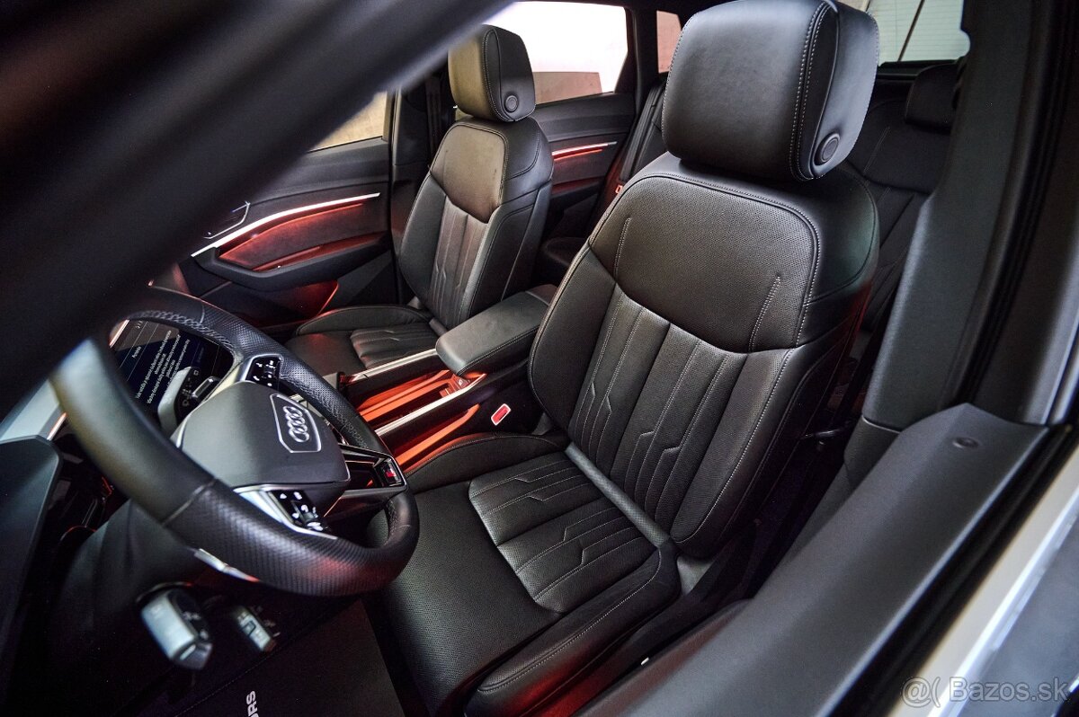 Audi e-tron 55 300kW S-line DigiLED Matrix NightV Pano Tažné - 9
