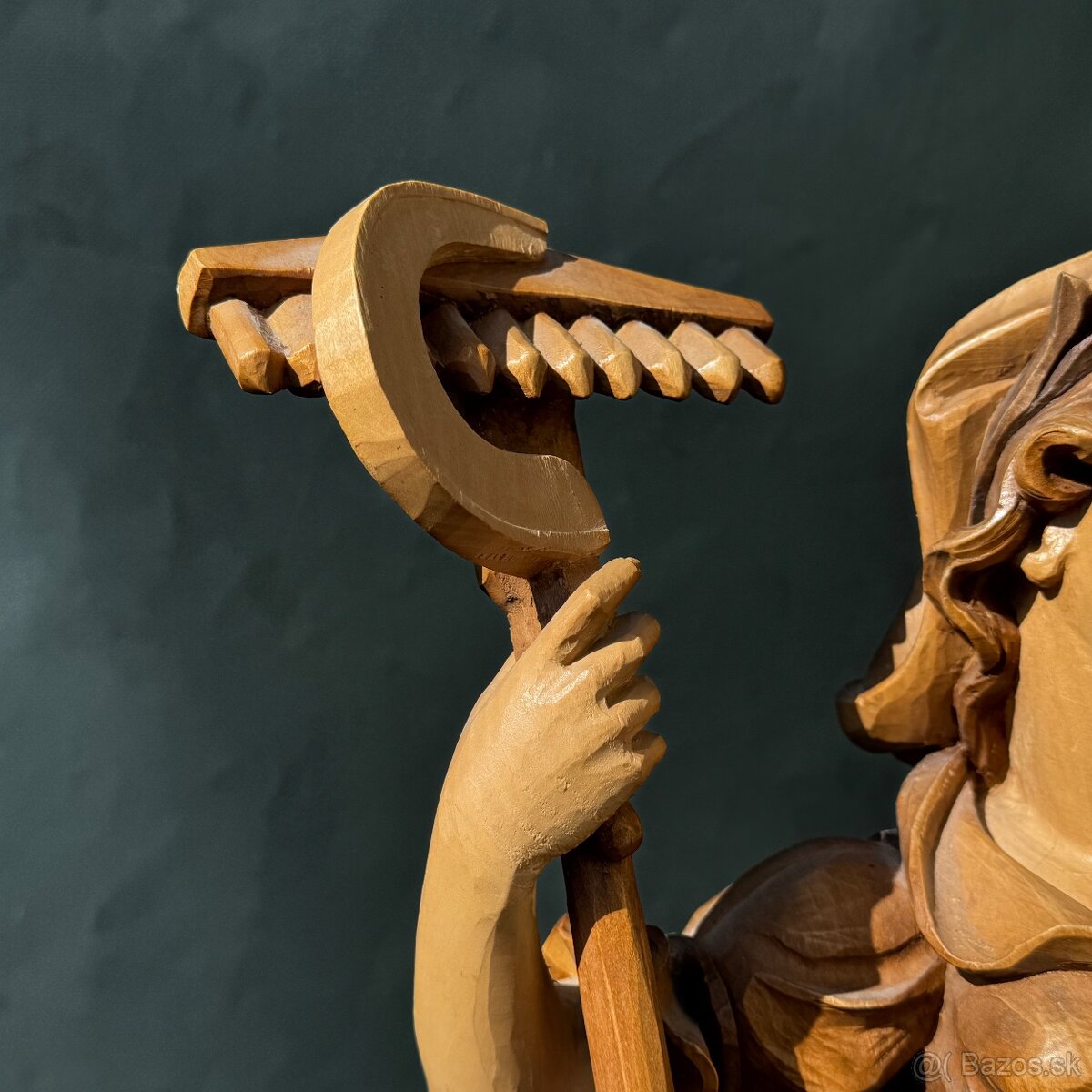 Krásná dřevěná socha svatá Notburga - 9