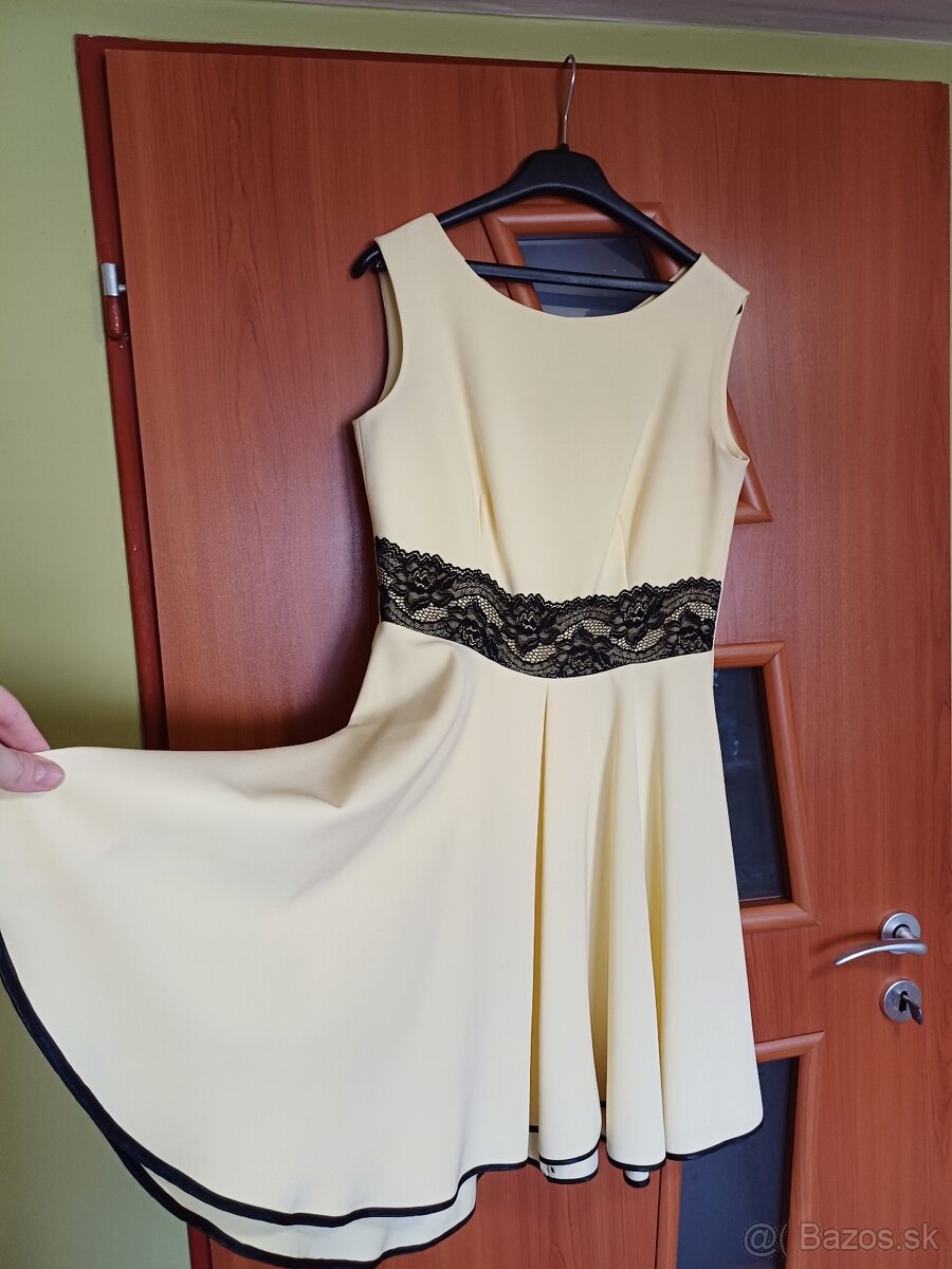 Rôzne elegantné šaty - 9