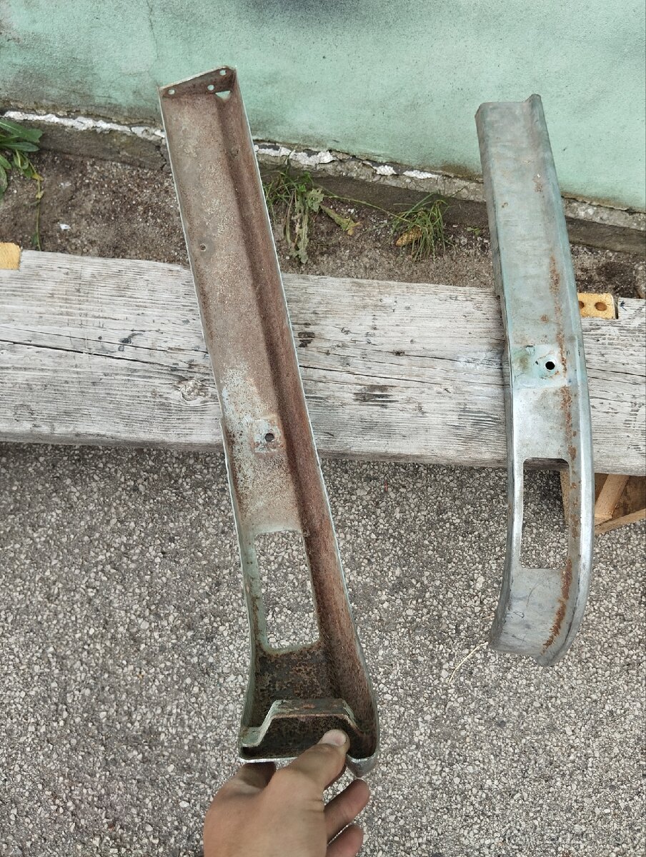 Predny naraznik 105 120 100 110 - 9