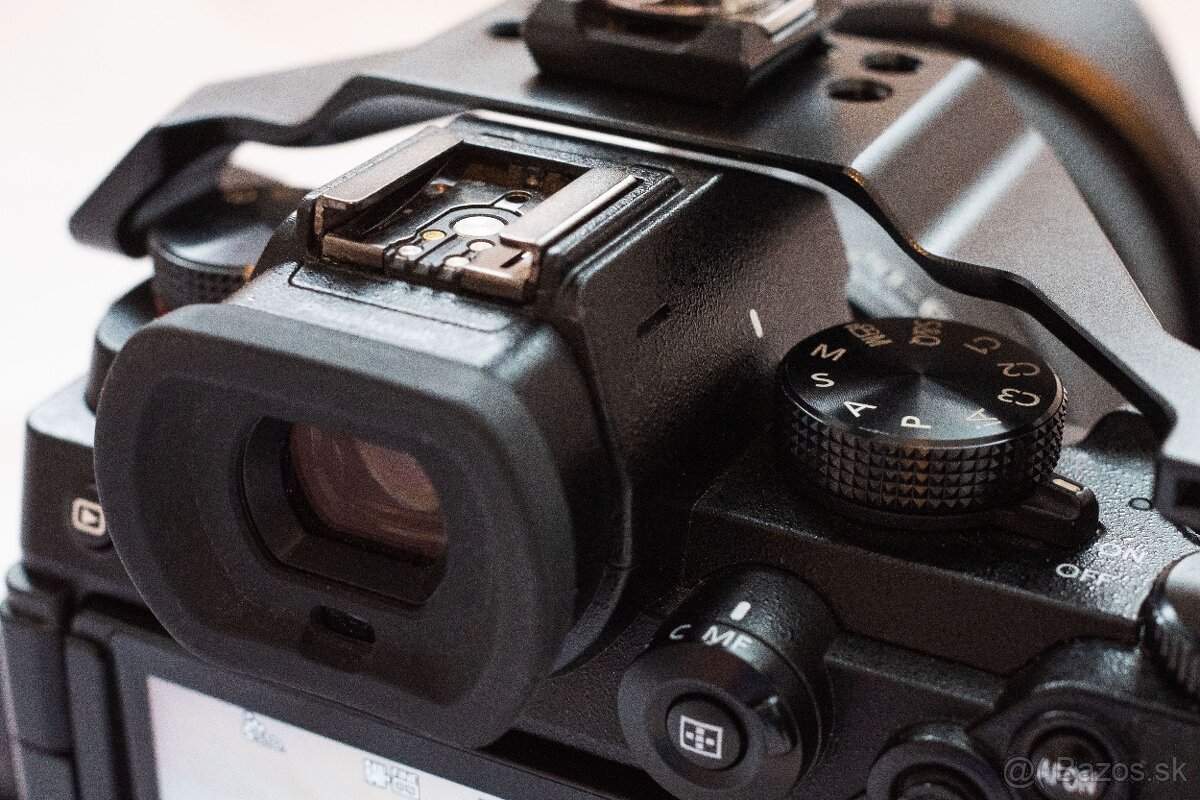 Panasonic S5 + SmallRig cage ZADARMO - 9