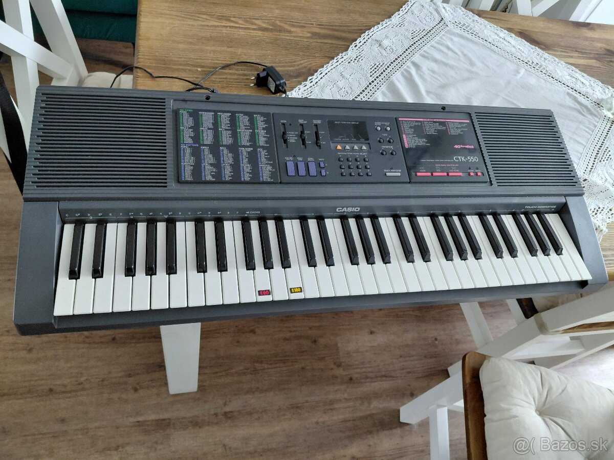 Klavesy casio ctk 550 - 9