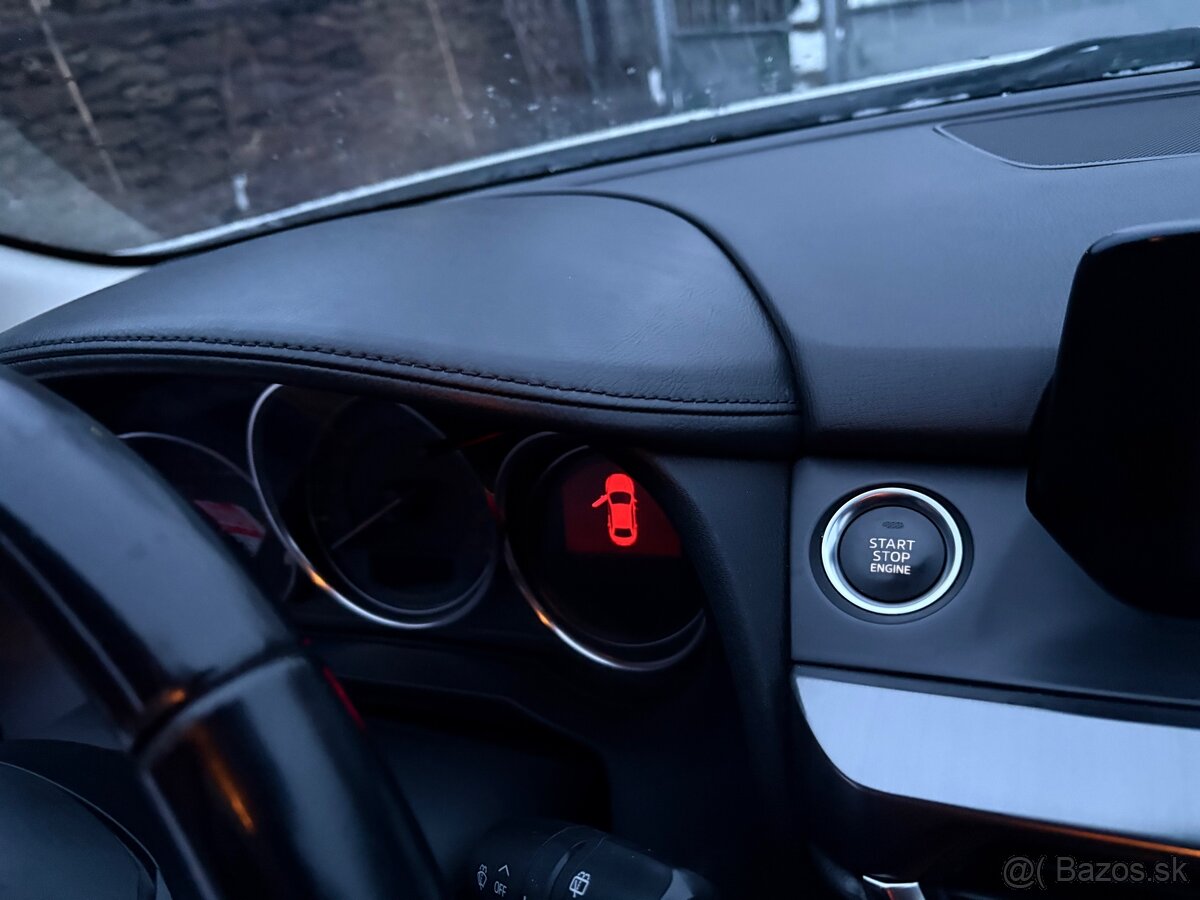 Mazda 6 wagoon combi 129k km benzin 6AT skyactive 2.0 - 9