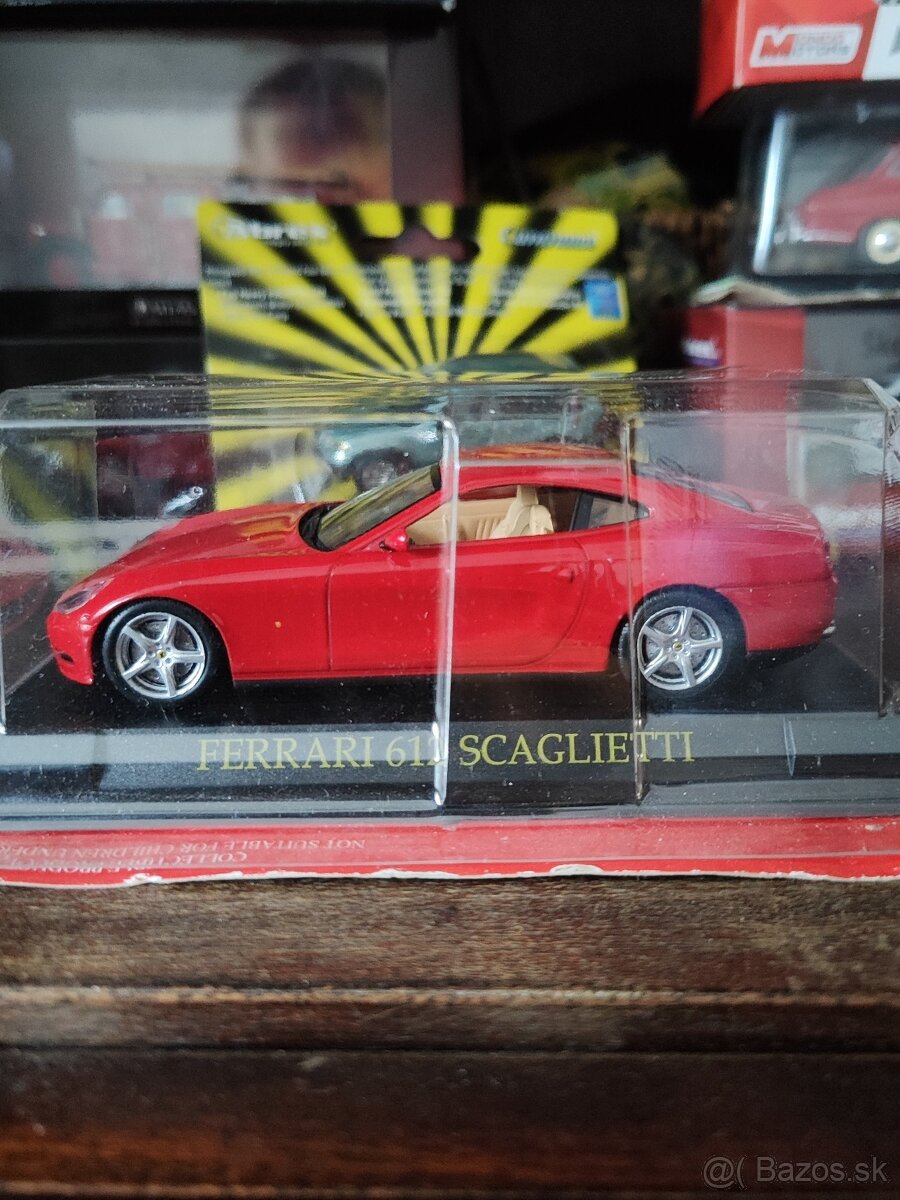 Ferrari a Dacia modely - 9