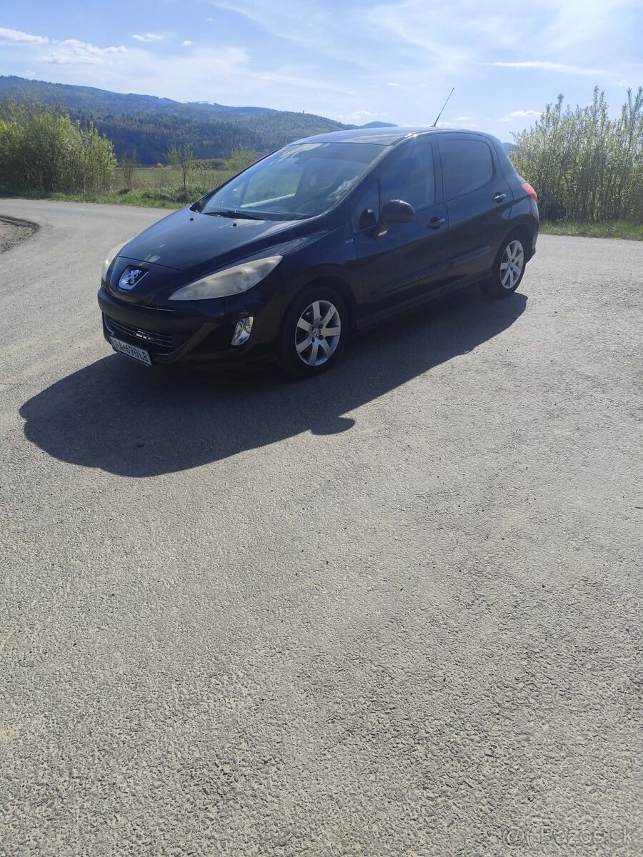Predám Peugeot 308 1.6 hdi 82kw rv2011 - 9