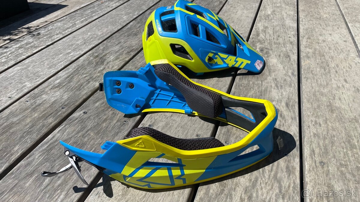 Leatt Enduro prilba - 9