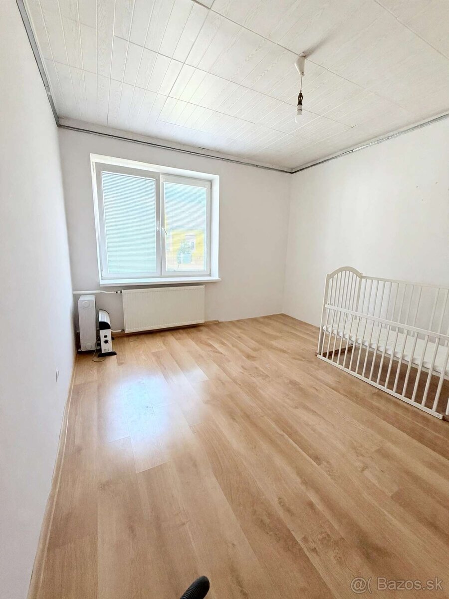 ČÁRY- 4izb RD na predaj - 9