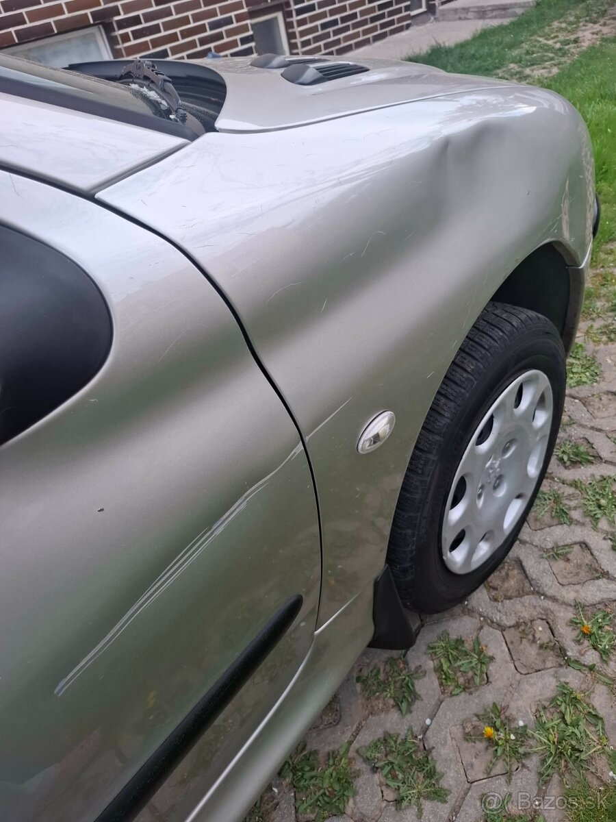 Peugeot 206 - 9