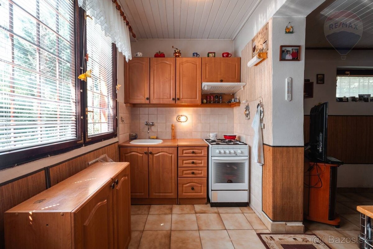 PREDAJ: celoročne obývateľná chata, pozemok 458 m2, Malý Dra - 9