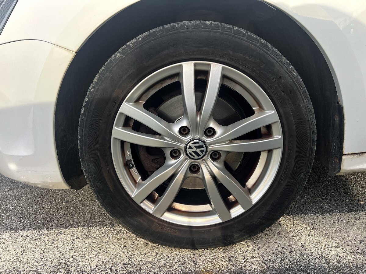 Volkswagen Jetta 1.2 TSI Trendline - 9