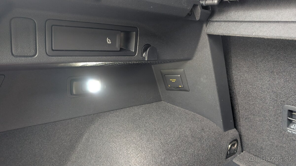 Volkswagen TIGUAN 2.0tdi 110kw DSG LED - 9