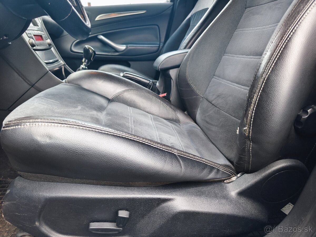 Ford Mondeo combi MK4 Titanium X - 9