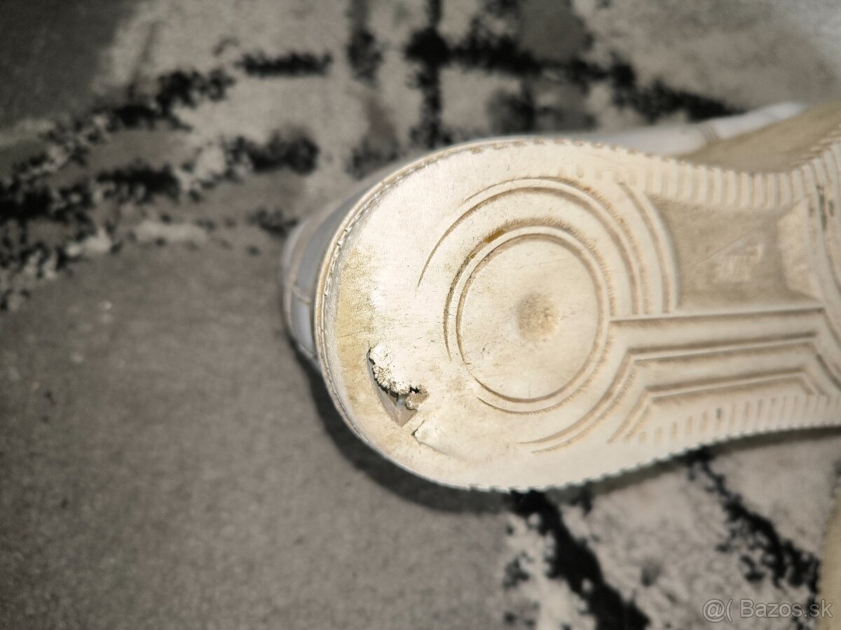 Nike Air Force 1 Low Supreme White - 9