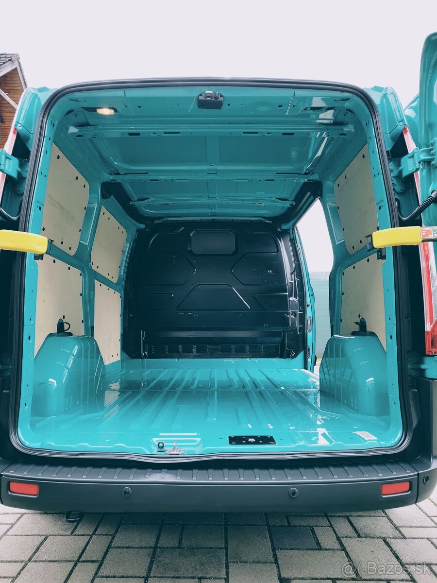 Ford Transit Custom 2.2 TDCi Ambiente L1H1 T290 - 9