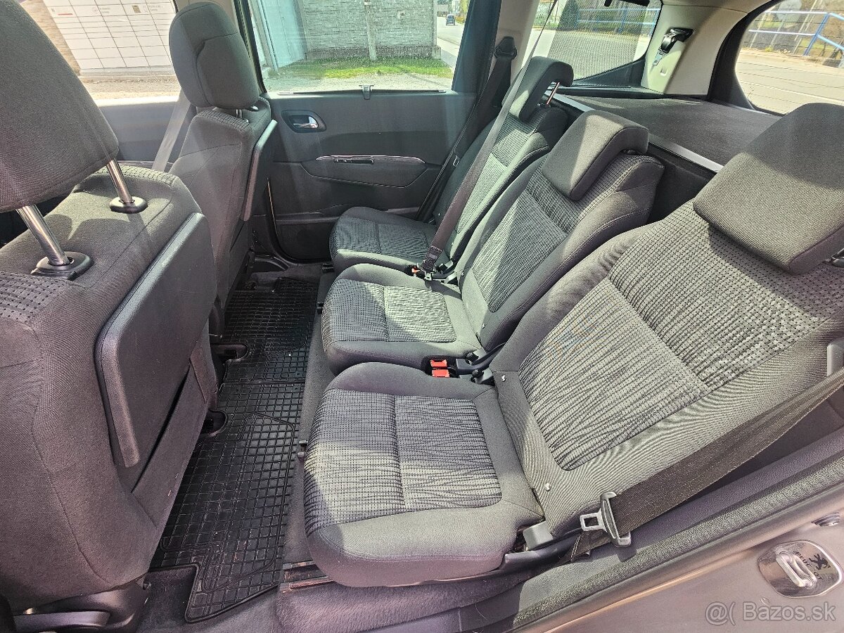 Peugeot 5008 1,6hdi, 84kW - 9