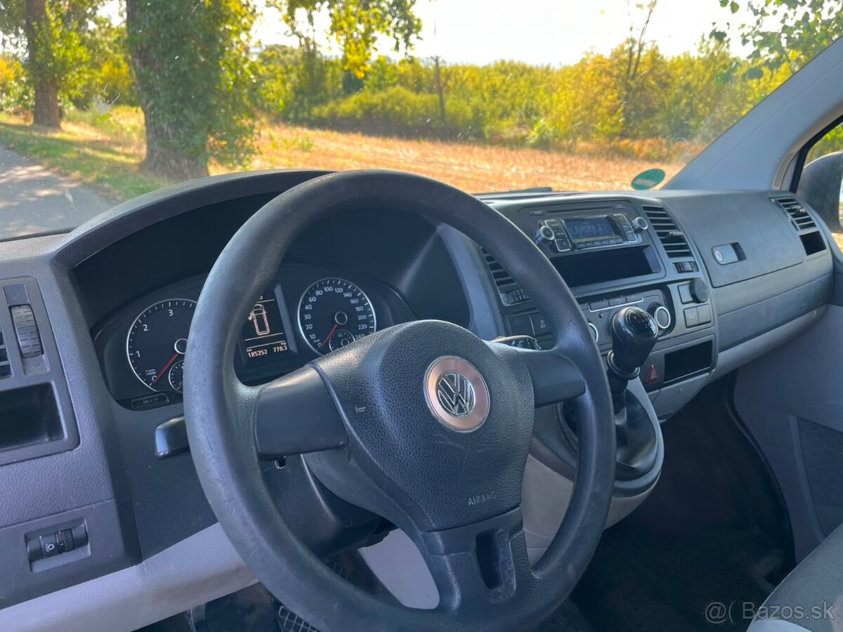 Volkswagen Transporter 2.0 TDI - 9