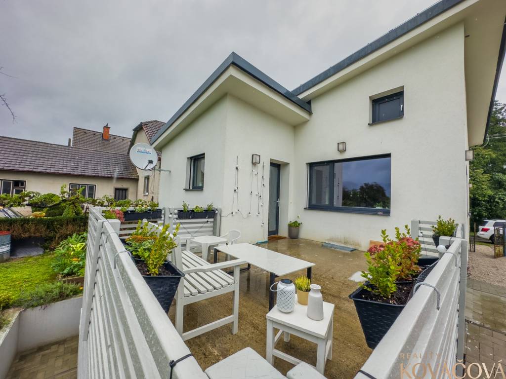 Na predaj rodinný dom v obci Nedožery – Brezany - 9