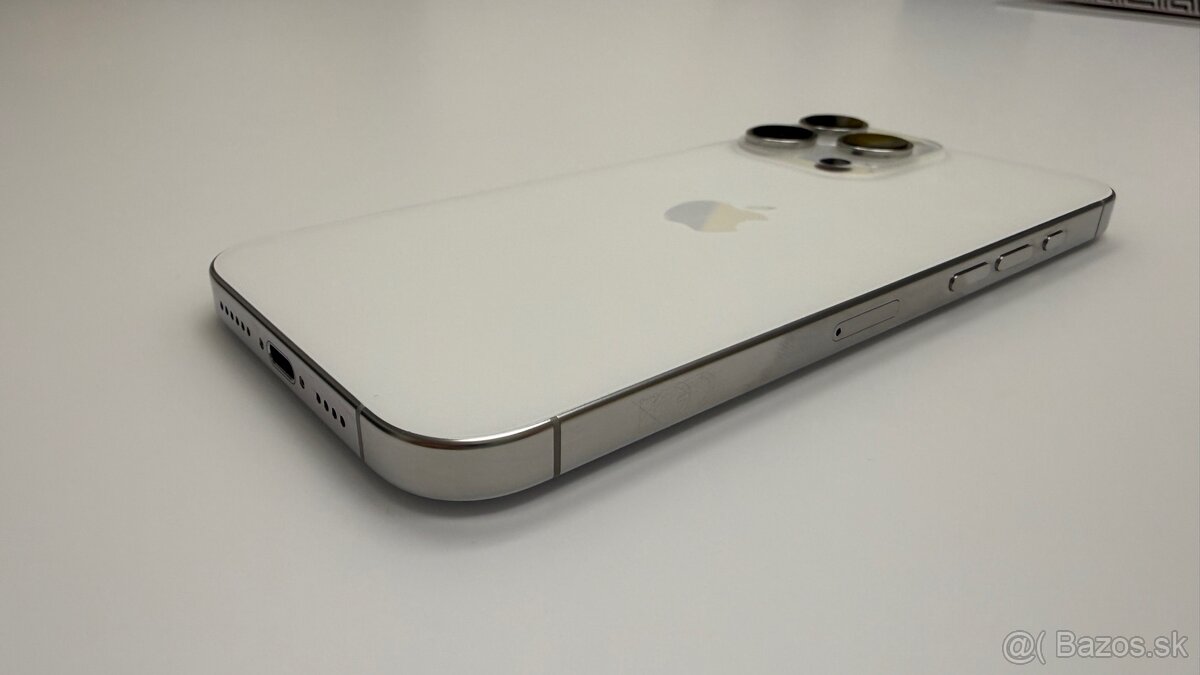 iPhone 16 Pro Max 256 GB White - 9