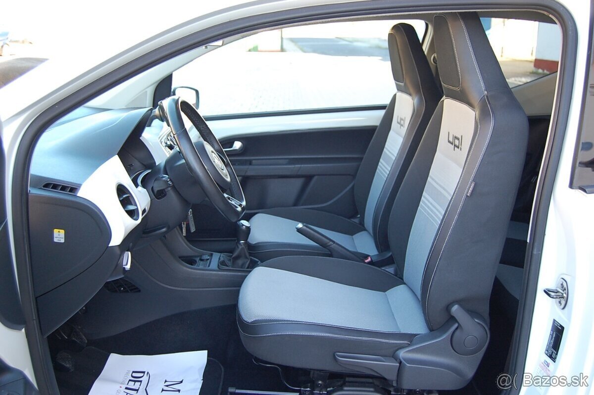 Volkswagen Up - 9