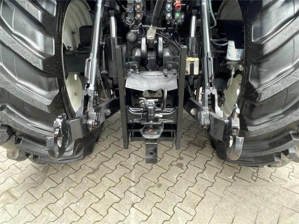 Traktor New Holland T7.270 - 9