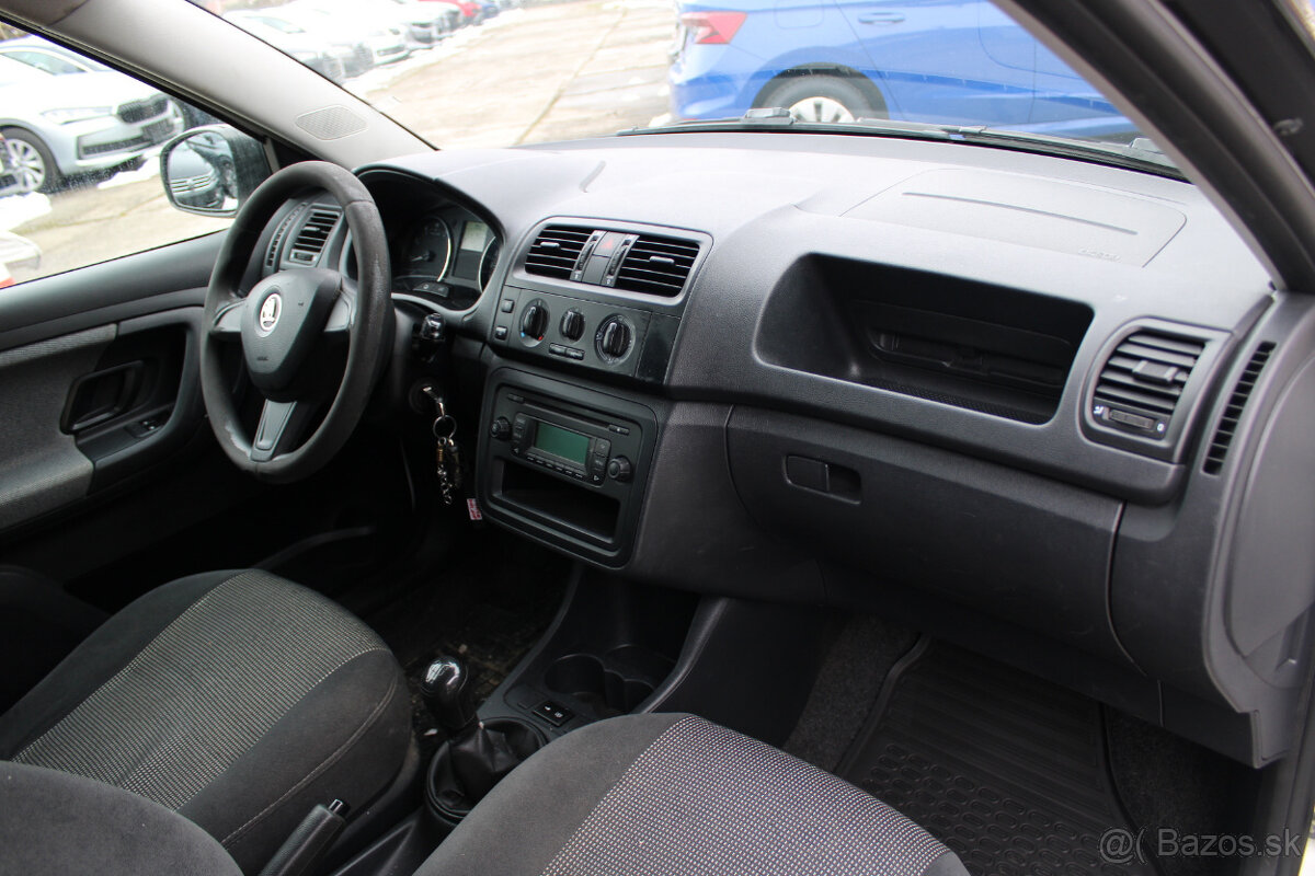 Škoda Fabia Combi 1.4 16V Ambiente - 9