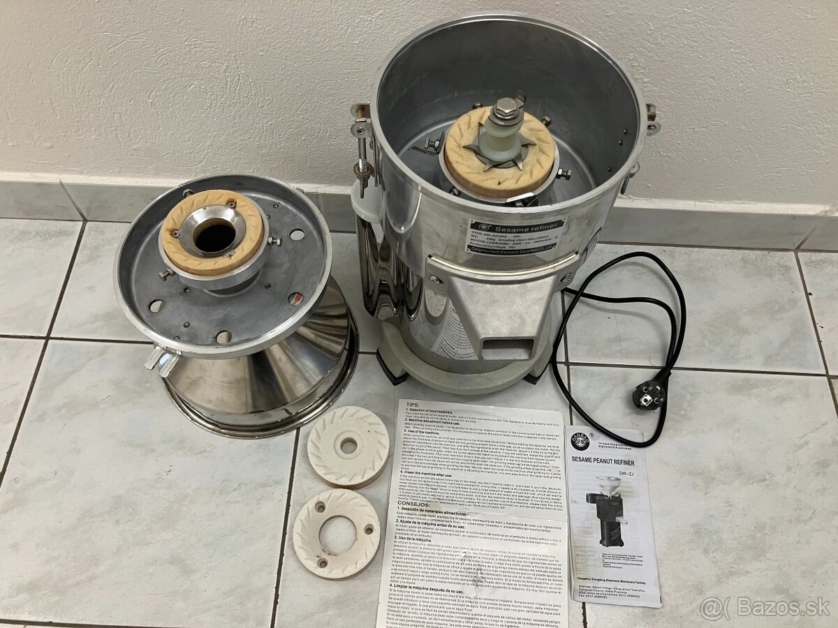 Elektrický mlynček na orieškové maslo - 9