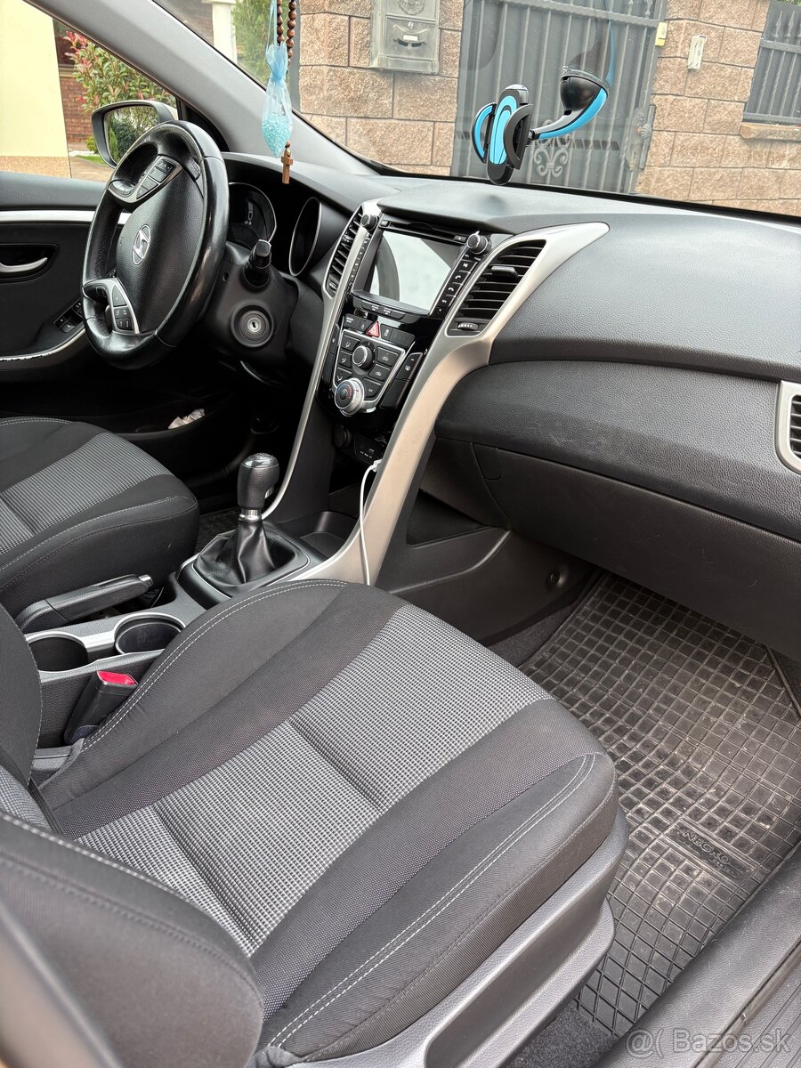 Predám Hyundai i 30 - 9
