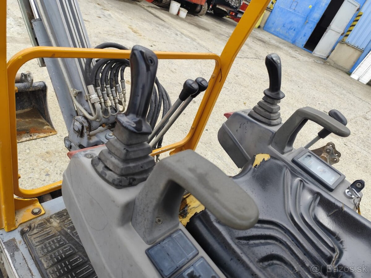 Minibáger PelJob 1,5t + 2x lyžica. - 9