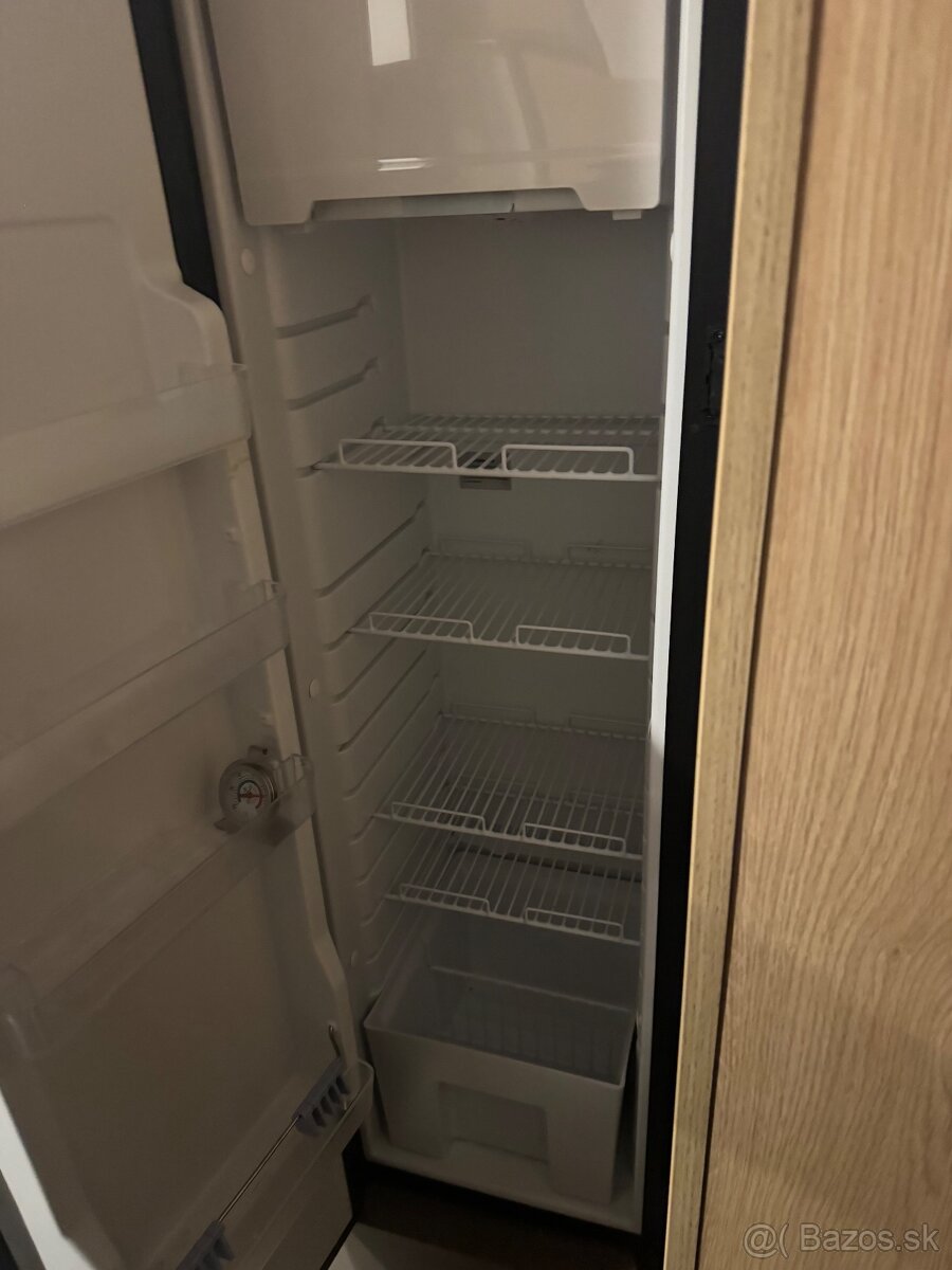 Predám autokaravan citroen LMC 2.2 d - 9