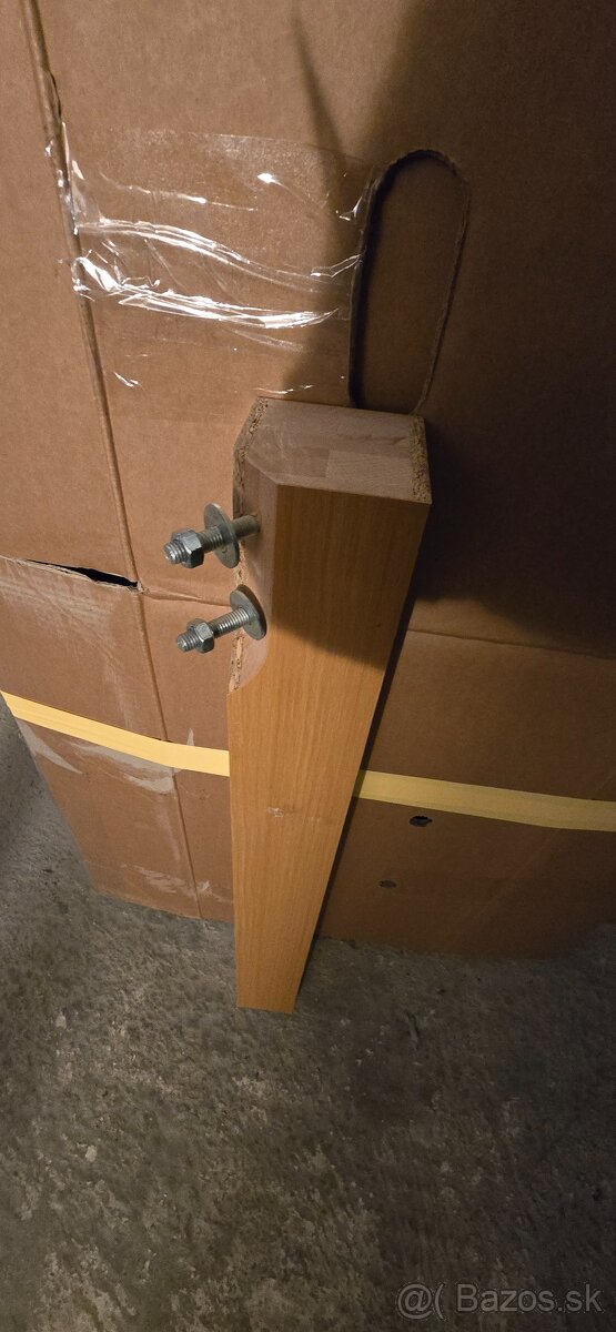 Jedálenský stôl a stoličky - 9