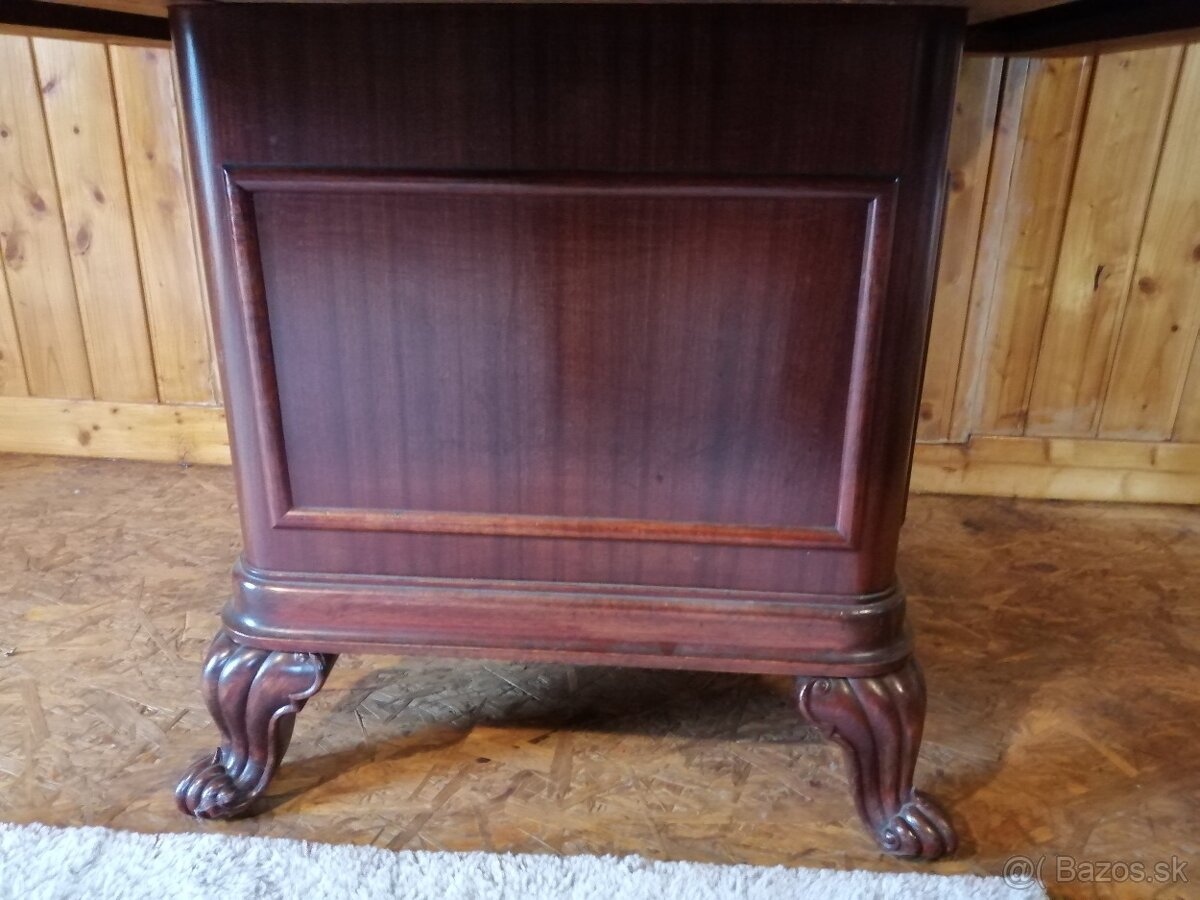 Príborník, stôl a stoličky - 9