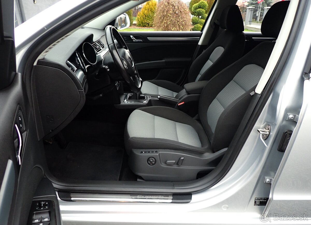 ŠKODA SUPERB sedan 1.8TSI-137tis km-118kw-MANUAL-XENON-NAVI- - 9