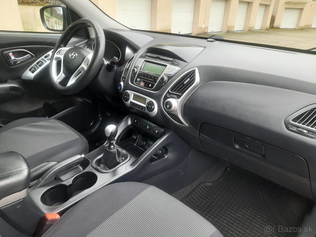 Hyundai ix35 2.0 CRDi,100Kw(136Ps),CHROM-PACKET - 9